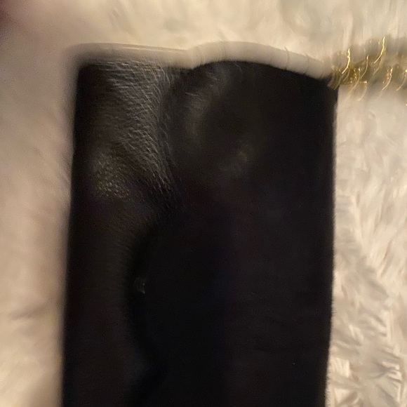 Black clutch/handbag with fur on front - Picture 3 of 10